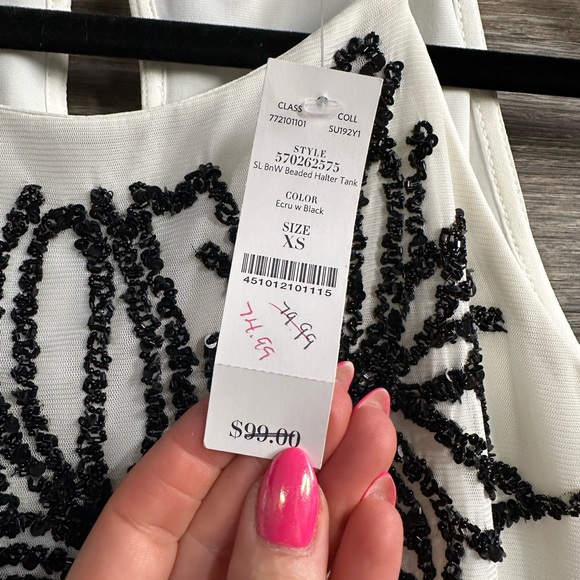 White House Black Market White and Black Beaded Floral Tank Top - Picture 3 of 8